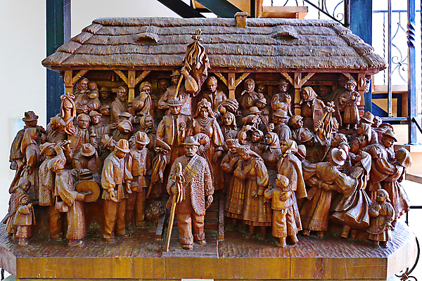 포토 JPG 해외이미지 손 남자 조각 부분 모션 기술 관리 창조 사람 앉기 취미 사람없음 목재 우주 공백 선택 공예 오브젝트 각도 해외202004 해외포토 나무 컨셉 재료 신체부위 파일형식 이미지허브