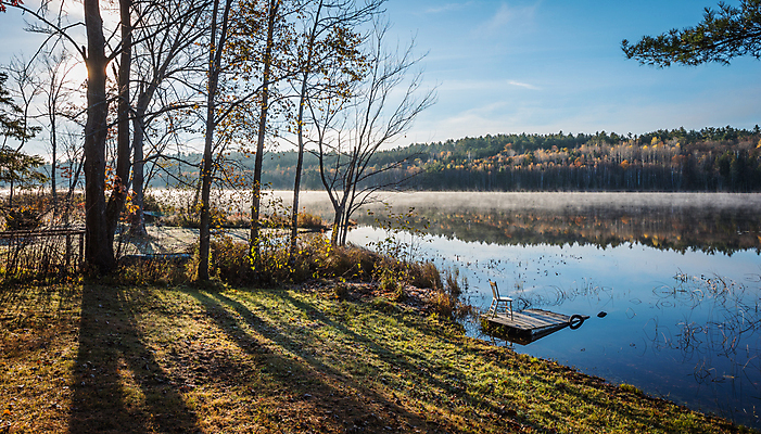 포토 JPG 해외이미지 나무 계절 호수 캐나다 의자 자연 하늘 아침 사람없음 야외 목재 물 햇빛 반사 평화 맑음 안개 가을 신선 소나무 황무지 가장자리 숲 속도 내추럴 옛날 해외202004 해외포토 주간 자연요소 식물 가구 컨셉 북아메리카 재료 날씨 태양 둘레 생태계 파일형식 이미지허브