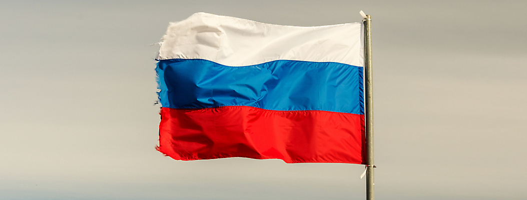 포토 JPG 해외이미지 구름 디자인 배너 문화 물결 파도 여행 백그라운드 일러스트 비즈니스 하늘 바람 사람없음 야외 빨간색 초록색 파란색 흰색 깃발 개울 심볼 사인 질감 러시아 깃대 봉 애국심 돛대 고립 공화국 러시아인 모스크바 전국 해외202004 해외포토 자연요소 서양인 유럽 나라 바다 컬러 날씨 강 파일형식 이미지허브