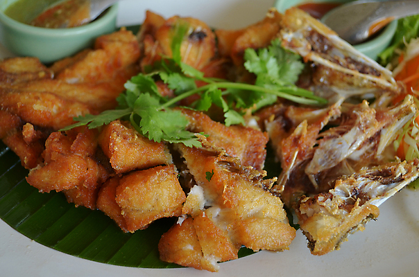 포토 JPG 해외이미지 접시 음식 건강 요리 사람없음 가로 컬러풀 식당 식사 저녁식사 튀김 감자튀김 신선 해산물 준비 건강식 점심식사 해외202004 해외포토 식기 컬러 감자 상점 파일형식 이미지허브