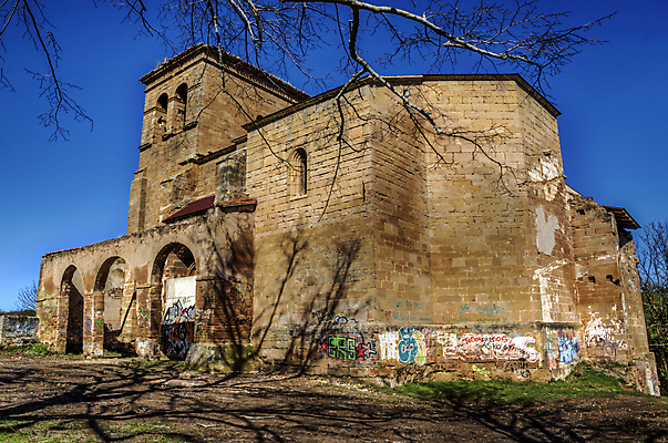 포토 JPG 해외이미지 구름 외관 유럽 종교 건축양식 하늘 미술 사람없음 파란색 교회 바위 사찰 역사 스페인 클래식 버리기 폐허 천연기념물 옛날 해외202004 해외포토 자연요소 건축 나라 컬러 컨셉 종교건축 모션 문화예술 건물 돌_바위 파일형식 이미지허브