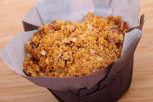 포토 JPG 해외이미지 음식 디저트 사람없음 한개 케이크 견과류 달콤 설탕 컵케이크 굽기 피칸 해외202004 해외포토 1 맛 구이 파일형식 이미지허브