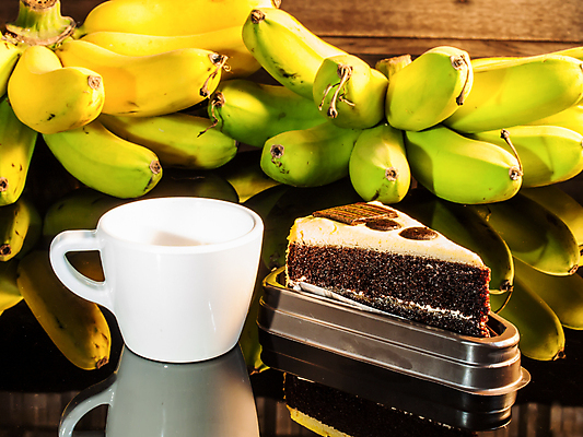 포토 JPG 해외이미지 음식 빵 과일 디저트 치즈 바나나 건강 사람없음 컵 가로 케이크 얼음 사진촬영 흰색 신선 달콤 자르기 굽기 먹기 크림 준비 슬라이스 통나무 반투명 해외202004 해외포토 자연요소 나무 식기 컬러 모션 유제품 촬영 맛 구이 파일형식 이미지허브