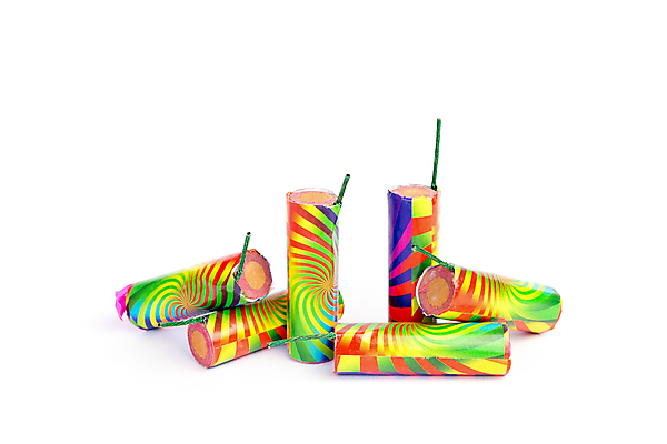 포토 JPG 해외이미지 산업 종이 문화 백그라운드 불 새해 기념 폭죽 서기 안전 이벤트 사람없음 컬러풀 축제 중국 소리 기쁨 흰색 축하 닫기 야간 위험 폭발 12월 보안 문학 조심 연소 거짓말 고립 해외202004 해외포토 자연요소 감정 아시아 컬러 컨셉 모션 날짜 파일형식 이미지허브