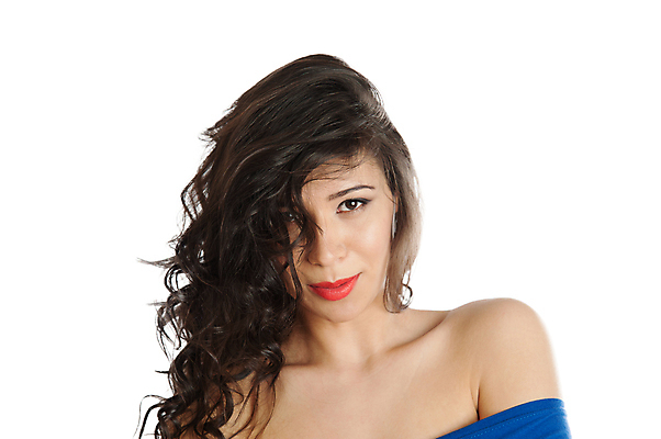 포토 JPG 해외이미지 백인 모델 1 응시 여자 얼굴 건강 한명 사람 20대 성인 빨간색 머리 유행 검은색 흰색 감각 입술 어깨 호기심 고립 유일 해외202004 해외포토 서양인 시선 감정 컬러 컨셉 청년 신체부위 파일형식 이미지허브