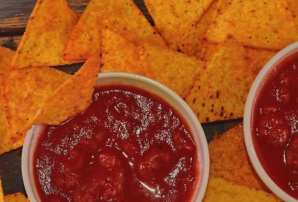 포토 JPG 해외이미지 접시 음식 토마토 고추 멕시코 감자 마늘 옥수수 요리 사람없음 목재 빨간색 노란색 파티 식사 신선 뜨거움 조미료 사발 맛 정상 먹기 향신료 속도 매움 후추 타코 점심식사 살사댄스 짠맛 할라피뇨 해로움 핸드메이드 해외202004 해외포토 나무 식기 컬러 컨셉 북아메리카 채소 재료 모션 곡류 이벤트 춤 사기그릇 향미료 파일형식 이미지허브