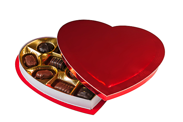 포토 JPG 해외이미지 모양 기념일 클리핑패스 음식 백그라운드 휴가 디저트 발렌타인데이 사탕 선물 사랑 사람없음 빨간색 상자 초콜릿 어둠 여러개 흰색 하트 축하 고급 우아함 달콤 오브젝트 고립 해외202004 해외포토 감정 컬러 다수 컨셉 데이이벤트 이벤트 맛 파일형식 이미지허브