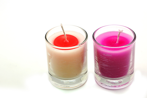 포토 JPG 해외이미지 전통 종교 문화 촛불 유리 불 불꽃 조명 사람없음 빛 기도 사찰 신성 아로마테라피 심지 왁스 화상 해외202004 해외포토 자연요소 초 종교건축 재질 상처 테라피 파일형식 이미지허브