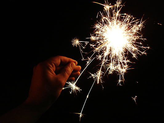 포토 JPG 해외이미지 백그라운드 오렌지 불 추상 휴가 사람없음 빛 파티 검은색 어둠 축하 황금 연도 연소 고립 효과 해외202004 해외포토 자연요소 컬러 컨셉 무늬 과일 이벤트 파일형식 이미지허브