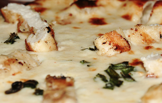 포토 JPG 해외이미지 음식 백그라운드 치즈 피자 사람없음 식당 식사 치킨 닫기 단백질 전문 해외202004 해외포토 모션 유제품 패스트푸드 서양음식 상점 닭고기요리 영양소 파일형식 이미지허브