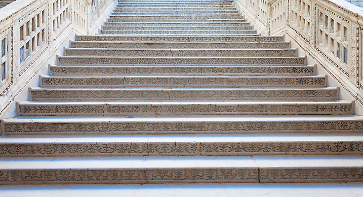 포토 JPG 해외이미지 여행 미술 사람없음 건물 조각상 계단 이탈리아 궁전 복도 닫기 베네치아 카피스페이스 해외202004 해외포토 건축물 유럽 고건축 모션 문화예술 조형물 공백 파일형식 이미지허브