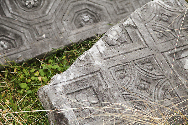 포토 JPG 해외이미지 사람없음 가로 관광지 여행객 바위 기둥 사찰 폐허 대리석 타운 깨짐 로마인 몬테네그로 발칸반도 해외202004 해외포토 건축 여행 컨셉 재료 종교건축 사람 인종 돌_바위 도시 파일형식 이미지허브
