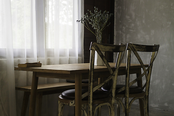 포토 JPG 해외이미지 가구 전구 상상 추상 조명 아이디어 창조 사람없음 목재 노란색 회색 커튼 널 복고 철사 해결 옛날 텅스텐 카피스페이스 해외202004 해외포토 나무 컬러 생활용품 컨셉 무늬 재료 공백 원소 파일형식 이미지허브