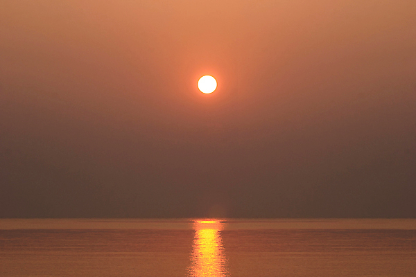 포토 JPG 해외이미지 모래 여행 백그라운드 자연 하늘 아침 휴식 풍경 사람없음 야외 여름 햇빛 태양 평화 일출 일몰 새벽 해외202004 해외포토 주간 자연요소 계절 컨셉 노을 생태계 파일형식 이미지허브