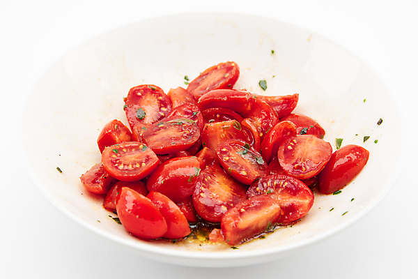 포토 JPG 해외이미지 전통 음식 잎 농업 다이어트 토마토 채소 재료 방울토마토 건강 요리 사람없음 빨간색 초록색 주방 이탈리아 흰색 신선 체리 지중해 먹기 허브 향신료 유기농 바질 내추럴 미니 바이오 식초 진통제 채식주의자 해외202004 해외포토 식물 웰빙 유럽 산업 바다 컬러 과일 모션 약 채식 향미료 파일형식 이미지허브