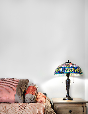 포토 JPG 해외이미지 라이프스타일 디자인 벽 가구 백그라운드 건축양식 베개 침구 호텔 표면 부동산 휴식 아파트 주택 실내 사람없음 내부 목재 장식 빛 우주 침실 방 흰색 침대 램프 재산 플랫 리빙 더블 매트리스 진짜 스타일 카피스페이스 안락 해외202004 해외포토 나무 건축 컬러 생활용품 컨셉 재료 숙소 조명 건물 생활 금융 공백 파일형식 이미지허브