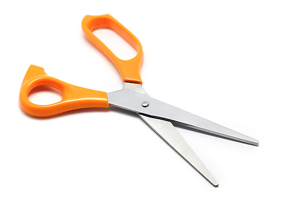 포토 JPG 해외이미지 교육 종이 2 학교 가정 주방용품 문구용품 주택 손잡이 안전 사람없음 사무실 금속 주방 장비 공구 쌍 칼날 플라스틱 자르기 오브젝트 날카로움 고립 옛날 철강 하드웨어 해외202004 해외포토 생활용품 비즈니스 모션 재질 건물 컴퓨터 도구 파일형식 이미지허브