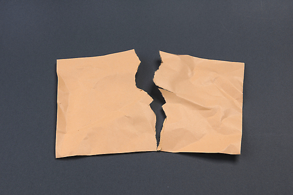 포토 JPG 해외이미지 디자인 종이 백그라운드 가방 비즈니스 통신 봉투 프레임 미술 사람없음 사무실 갈색 우주 쪽지 공백 재활용 손상 정보 수확 골동품 덮개 흰색 얼룩 오픈 메시지 비밀 편지 서비스 질감 문서 복고 찢어짐 주소 판지 고립 그런지 옛날 중고 편지쓰기 해외202004 해외포토 잡화 컬러 컨셉 농업 모션 문화예술 뚜껑 기록 친환경 파일형식 이미지허브