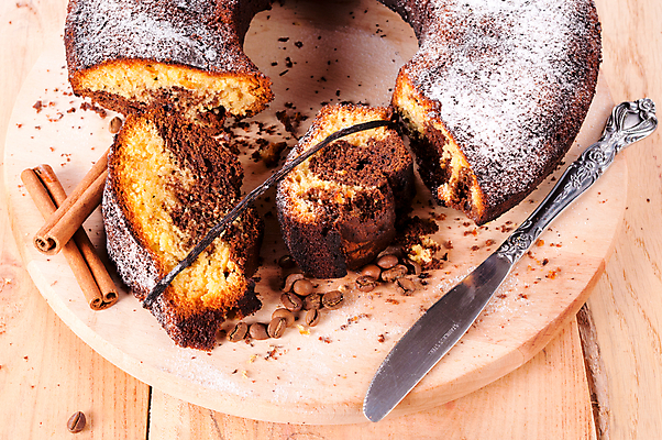 포토 JPG 해외이미지 전통 커피 음식 조각 디저트 콩 건조 사람없음 목재 컵 갈색 케이크 초콜릿 뜨거움 횡단보도 칼 달콤 아침식사 굽기 묘사 상쾌 코코아 바닐라 슈가파우더 핸드메이드 해외202004 튀르키예 스펀지케이크 해외포토 나무 식기 감정 아시아 음료 컬러 재료 곡류 식사 보행로 맛 구이 파일형식 이미지허브