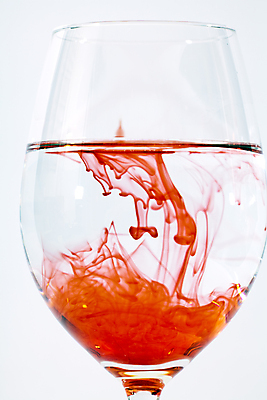 포토 JPG 해외이미지 음료 재료 유리 사람없음 빨간색 세로 물 얼음 주스 거품 추위 신선 칵테일 갈증 가득함 오브젝트 흰배경 상쾌 유리그릇 고립 소다 양조 토닉 무알코올 해외202004 해외포토 자연요소 그릇 감정 컬러 백그라운드 재질 주류 흰색 파일형식 이미지허브