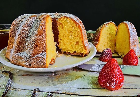 포토 JPG 해외이미지 전통 접시 열매 커피 음료 음식 조각 크리스마스 과일 탁자 딸기 디저트 요리 사람없음 장식 갈색 케이크 흰색 체리 달콤 설탕 크림 꿀 타르트 페스츄리 해외202004 해외포토 식물 식기 기념일 빵 컬러 가구 맛 파이_빵 파일형식 이미지허브