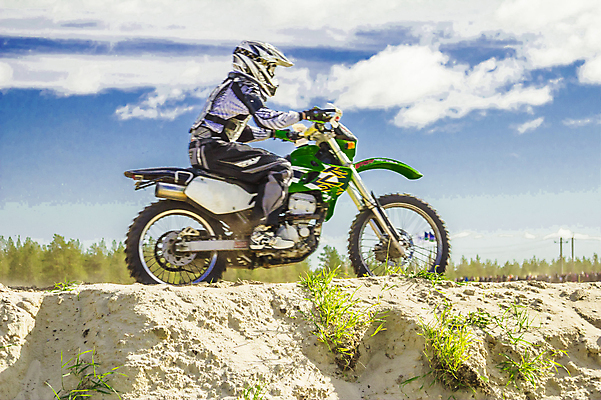 포토 JPG 해외이미지 남자 스포츠 하늘 한명 성인 야외 오토바이 승차 라이더 성인남자한명만 해외202004 해외포토 1 모션 사람 바이크 남자한명만 성인남자만 파일형식 이미지허브