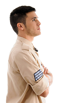 포토 JPG 해외이미지 백인 옷 남자 무기 포즈 컨셉 유니폼 실내 한명 경비 사람 20대 성인 세로 청춘 힘 흰색 보호 군용 싸움 전쟁 보안 육군 경례 병정 고립 전국 혼자 해외202004 해외포토 서양인 1 컬러 모션 군대 안전 청년 내부 인사 파일형식 이미지허브