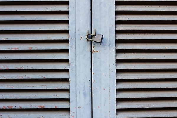 포토 JPG 해외이미지 디자인 백그라운드 컨셉 패턴 열쇠 출입구 손잡이 경비 안전 사람없음 목재 장식 문 금속 페인트 수확 골동품 닫기 보호 철 묘사 질감 복고 잠금 보안 대문 열쇠구멍 문고리 그런지 노크 놋쇠 옛날 철강 해외202004 해외포토 나무 무늬 농업 재료 모션 재질 파일형식 이미지허브