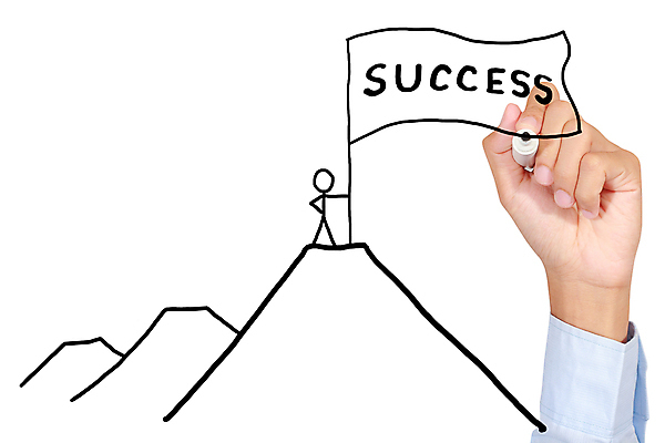 포토 JPG 해외이미지 손 무기 컨셉 성공 설계 산 아이디어 성인 사람없음 가로 펜 깃발 기록 비즈니스맨 정상 스케치 심볼 사인 흰배경 그림 화이트보드 승자 우수 해외202004 해외포토 남자 백그라운드 비즈니스 미술 사람 신체부위 필기구 흰색 직장인 절기 파일형식 이미지허브