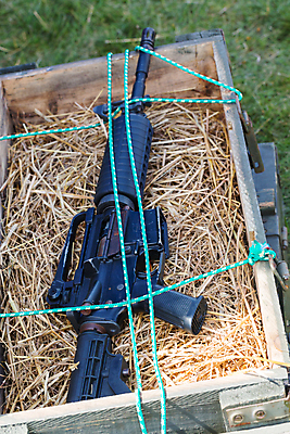 포토 JPG 해외이미지 무기 백그라운드 안전 사람없음 목재 초록색 상자 금속 힘 기계 장비 총 수확 흰색 긴급 원형 역사 위험 비밀 서비스 싱글 군용 전쟁 보안 슛 육군 총알 고립 구식 그런지 소비에트 옛날 자동 철강 해외202004 해외포토 도형 나무 컬러 컨셉 농업 재료 재질 군대 파일형식 이미지허브