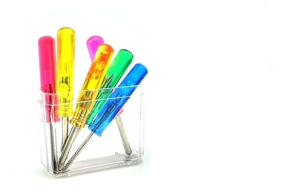 포토 JPG 해외이미지 사람없음 빨간색 초록색 파란색 컬러풀 노란색 금속 공구 나사 수리 은색 목수 송곳 카피스페이스 해외202004 해외포토 직업 컬러 재질 공백 도구 파일형식 이미지허브