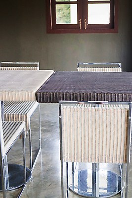 포토 JPG 해외이미지 가구 의자 탁자 실내 사람없음 인테리어 식당 고급 우아함 카피스페이스 해외202004 해외포토 디자인 생활용품 컨셉 내부 상점 공백 파일형식 이미지허브