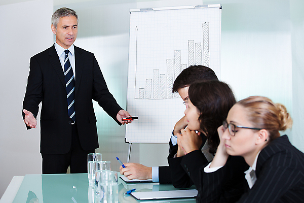 포토 JPG 해외이미지 여자 남자 회사 비즈니스 탁자 회의 그래프 실내 피곤 앉기 여러명 상반신 성인 컵 물 사무실 비즈니스맨 비즈니스우먼 졸음 지루함 회의실 낮잠 업무과다 과로 차트보드 성인만 해외202004 해외포토 자연요소 식기 감정 가구 다수 컨셉 모션 사람 내부 잠 업무 직장인 파일형식 이미지허브