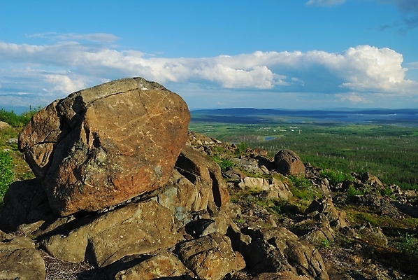 포토 JPG 해외이미지 구름 호수 자연 산 종류 풍경 사람없음 야외 여름 바위 언덕 해외202004 해외포토 자연요소 계절 돌_바위 생태계 파일형식 이미지허브