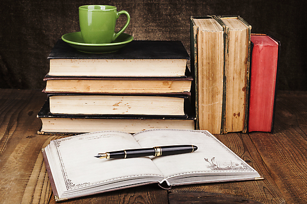 포토 JPG 해외이미지 디자인 교육 종이 커피 음료 벽 백그라운드 탁자 아침 따뜻함 사람없음 목재 책 컵 빨간색 초록색 펜 갈색 쌓기 검은색 공책 어둠 카페 머그컵 수확 덮개 흰색 시골 오픈 뜨거움 차 아침식사 갑판 대학교 질감 복고 카푸치노 에스프레소 단절 옛날 스타일 많음 해외202004 해외포토 주간 나무 식기 컬러 가구 컨셉 농업 배_교통 재료 학교 모션 문구용품 필기구 상점 식사 뚜껑 파일형식 이미지허브