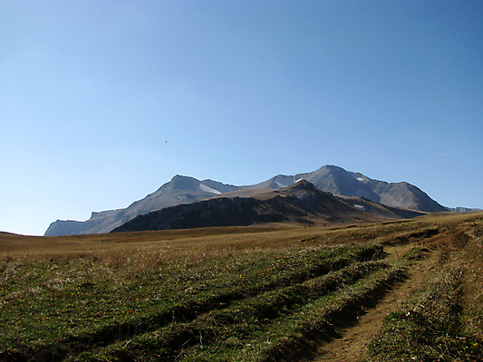 포토 JPG 해외이미지 여행 자연 하늘 산 풍경 사람없음 정상 암초 기르기 절정 해외202004 해외포토 생태계 돌봄 파일형식 이미지허브