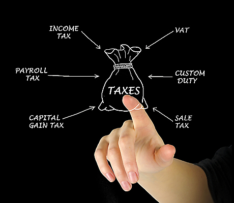 포토 JPG 해외이미지 손 여자 가방 손가락 사람 사람없음 세로 세일 스크린 강사 가리킴 재산 강의 가치 수입 수집가 의무 정부 가상 과세 해외202004 해외포토 직업 잡화 손짓 신체부위 금융 세금 파일형식 이미지허브