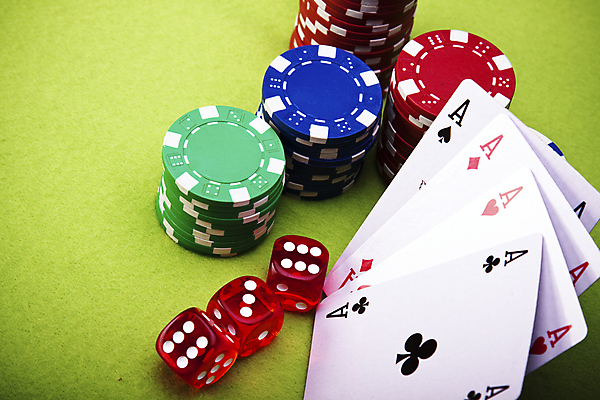 포토 JPG 해외이미지 디자인 스포츠 백그라운드 컨셉 돈 패턴 놀이 탁자 성공 표면 정장 사람없음 빨간색 초록색 파란색 컬러풀 쌓기 우주 검은색 경쟁 활발 게임 우승 신용카드 행운 재산 도박 위험 카지노 질감 기회 포커 룰렛 곤봉 라스베가스 승자 텍사스 펠트 해외202004 해외포토 옷 스포츠용품 컬러 가구 무늬 모션 금융 미국 최고 트럼프 파일형식 천_직물 이미지허브