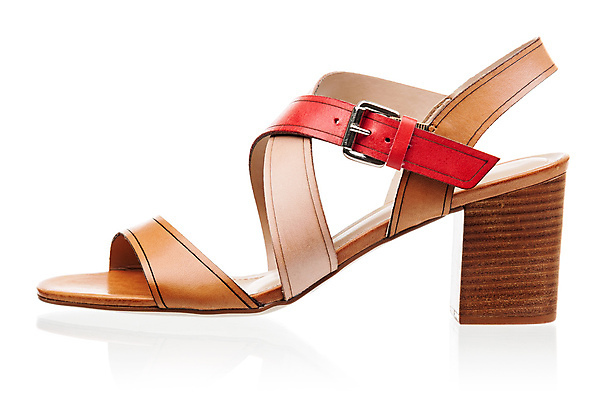 포토 JPG 해외이미지 1 디자인 옷 여자 백그라운드 신발 새로움 사람없음 빨간색 여름 갈색 유행 흰색 오픈 고급 우아함 샌들 가죽 오브젝트 싱글 고립 스트랩 양발 스타일 해외202004 해외포토 계절 컬러 컨셉 사람 파일형식 이미지허브