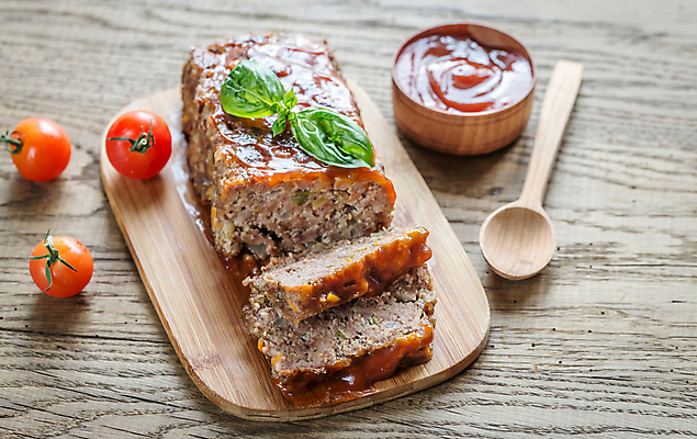 포토 JPG 해외이미지 전통 음식 조각 잎 토마토 재료 양파 육류 돼지고기 요리 사람없음 목재 빨간색 초록색 저녁식사 당근 소고기 신선 체리 칼 닫기 정상 바비큐 케첩 자르기 굽기 허브 향신료 준비 슬라이스 후추 바질 덩어리 다진 땅바닥 송아지고기 핸드메이드 해외202004 해외포토 나무 식물 컬러 채소 과일 식재료 모션 바닥 뿌리채소 식사 소스_음식 구이 향미료 파일형식 이미지허브