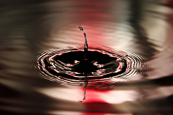 포토 JPG 해외이미지 음료 백그라운드 컨셉 모션 자연 추상 아이디어 건강 이벤트 사람없음 빨간색 파란색 스파 거품 추위 물방울 신선 원형 투명 액체 붓기 작음 시원함 갈증 순수 속도 기회 치수 분무기 닦기 위생관리 잔물결 중력 스플래쉬 해외202004 해외포토 도형 물결 컬러 무늬 관리 크기 생태계 파일형식 이미지허브