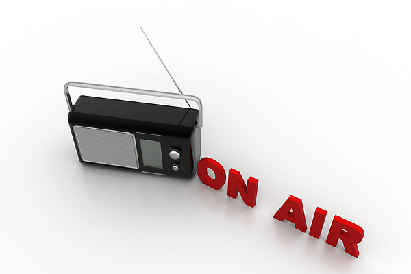 포토 JPG 해외이미지 아이콘 음악 백그라운드 통신 안테나 사람없음 상자 3D 소리 듣기 장비 수확 골동품 흰색 악단 역 60대 볼륨 휴대용 플라스틱 향수 오브젝트 수화기 라디오 복고 전자 과거 오디오 방송 스위치 목소리 고립 옛날 프로그램 해외202004 해외포토 노년 컬러 컨셉 농업 교통시설 모션 재질 문화예술 전자제품 화장품 전화기 디지털합성 파일형식 이미지허브