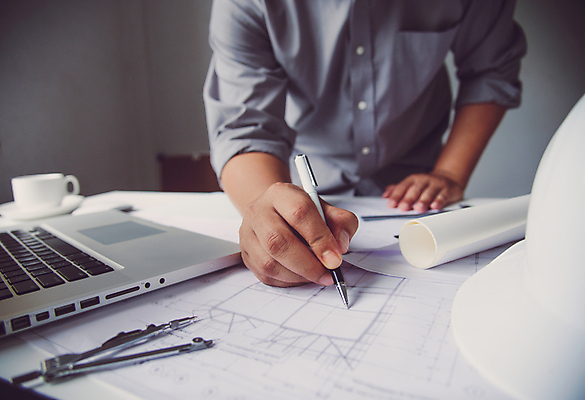 포토 JPG 해외이미지 백인 직업 응시 남자 산업 종이 컨셉 비즈니스 건축양식 통신 성공 노동자 성인 사람없음 건물 사무실 자료 흰색 기록 업무 비즈니스맨 그룹 엔지니어 재산 감독 계획 헬멧 토론 땅 책상 경영자 보여주기 청사진 건축업자 계약자 프로젝트 브레인스토밍 해외202004 해외포토 서양인 건축물 시선 건축 컬러 가구 모션 사람 금융 작업 직장인 기술자 보호장비 계약 리더 파일형식 이미지허브