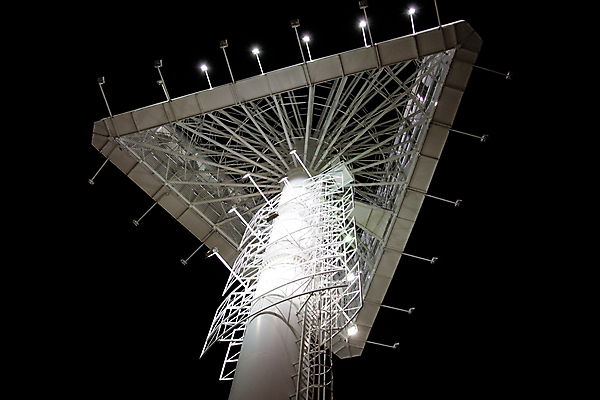 포토 JPG 해외이미지 템플릿 배너 외관 포스터 비즈니스 텍스트 전등 광고판 사람없음 파란색 우주 공백 정보 흰색 표지판 발표 메시지 알림 사인 상업 공지사항 고립 마케팅 매각 해외202004 해외포토 컬러 조명 알림판 판 파일형식 이미지허브