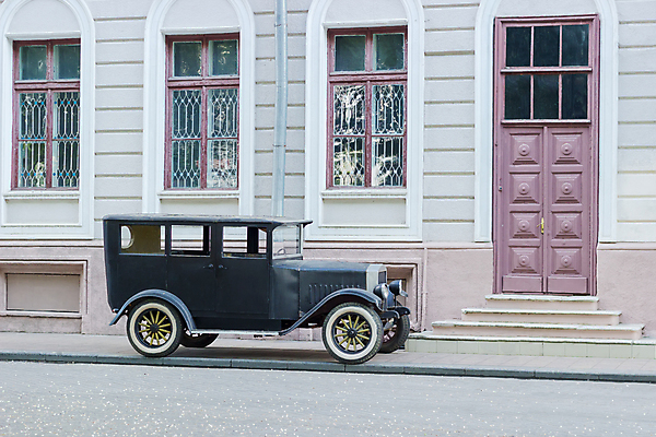포토 JPG 해외이미지 디자인 여행 자동차 거리 주택 취미 사람없음 건물 문 도시 보행로 수집 복고 옛날 회복 해외202004 해외포토 건축물 길 육상교통 컨셉 파일형식 이미지허브