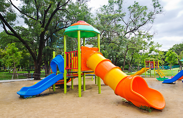 포토 JPG 해외이미지 나무 디자인 공원 오렌지 놀이 하늘 새로움 나선형 안전 사람없음 야외 빨간색 초록색 파란색 세트 컬러풀 운동 노란색 계단 미끄럼틀 놀이터 플라스틱 그네 커뮤니티 봉 튜브 일반 해외202004 해외포토 식물 공공시설 컬러 컨셉 무늬 과일 재질 건강 놀이기구 파일형식 이미지허브