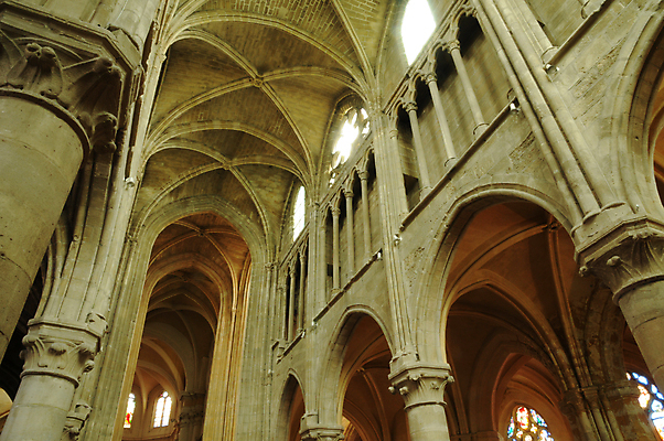 포토 JPG 해외이미지 종교 조각 미술 사람없음 교회 성경 프랑스 기둥 역사 아치 고딕 르네상스 해외202004 해외포토 건축 유럽 종교용품 종교건축 문화예술 건물 파일형식 이미지허브