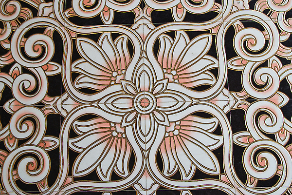 포토 JPG 해외이미지 전통 디자인 얼굴 벽 백그라운드 패턴 벽지 표면 추상 주택 실내 미술 사람없음 내부 건물 장식 빛 수확 골동품 매끈함 타일 묘사 벽화 그림 질감 정사각형 심플 예술가 모자이크 광택 발렌시아 아라베스크 엘리먼트 옛날 핸드메이드 해외202004 해외포토 도형 건축물 무늬 농업 문화예술 신체부위 감각 파일형식 이미지허브