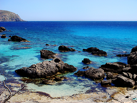 포토 JPG 해외이미지 유럽 모래 파도 바다 섬 여행 하늘색 백그라운드 자연 하늘 휴가 산 파노라마 풍경 사람없음 물 여름 파란색 놀람 조약돌 흰색 투명 지중해 그리스 그리스인 내추럴 삼나무 우수 터키석 파라다이스 수평선 해외202004 해외포토 자연요소 서양인 나무 계절 감정 나라 컬러 촬영기법 표정 돌_바위 보석 절기 생태계 파일형식 이미지허브