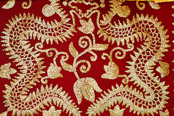 포토 JPG 해외이미지 전통 디자인 꽃 아시아 종교 문화 벽 결혼 꽃무늬 의자 결혼식 기념 실내 사랑 인종 이벤트 사람없음 내부 장식 초록색 골동품 흰색 축하 배열 심볼 통로 인도네시아 약혼 부족 접수 전경 세관 해외202004 해외포토 식물 감정 나라 컬러 가구 컨셉 무늬 사람 풍경 약속 파일형식 탑뷰 관세청 이미지허브